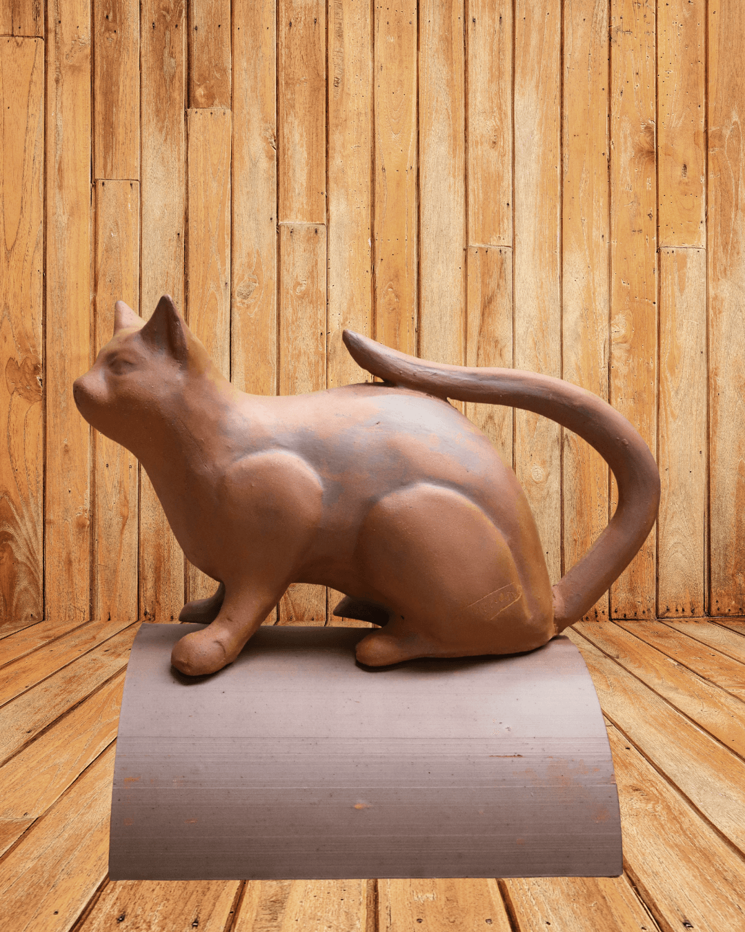 Épi de faitage chat allongé artisanal à sceller